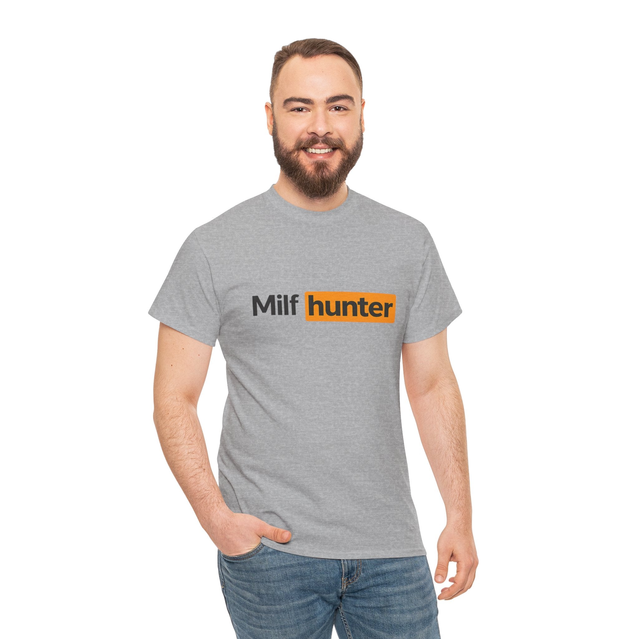 Milf Hunter - T-Shirt