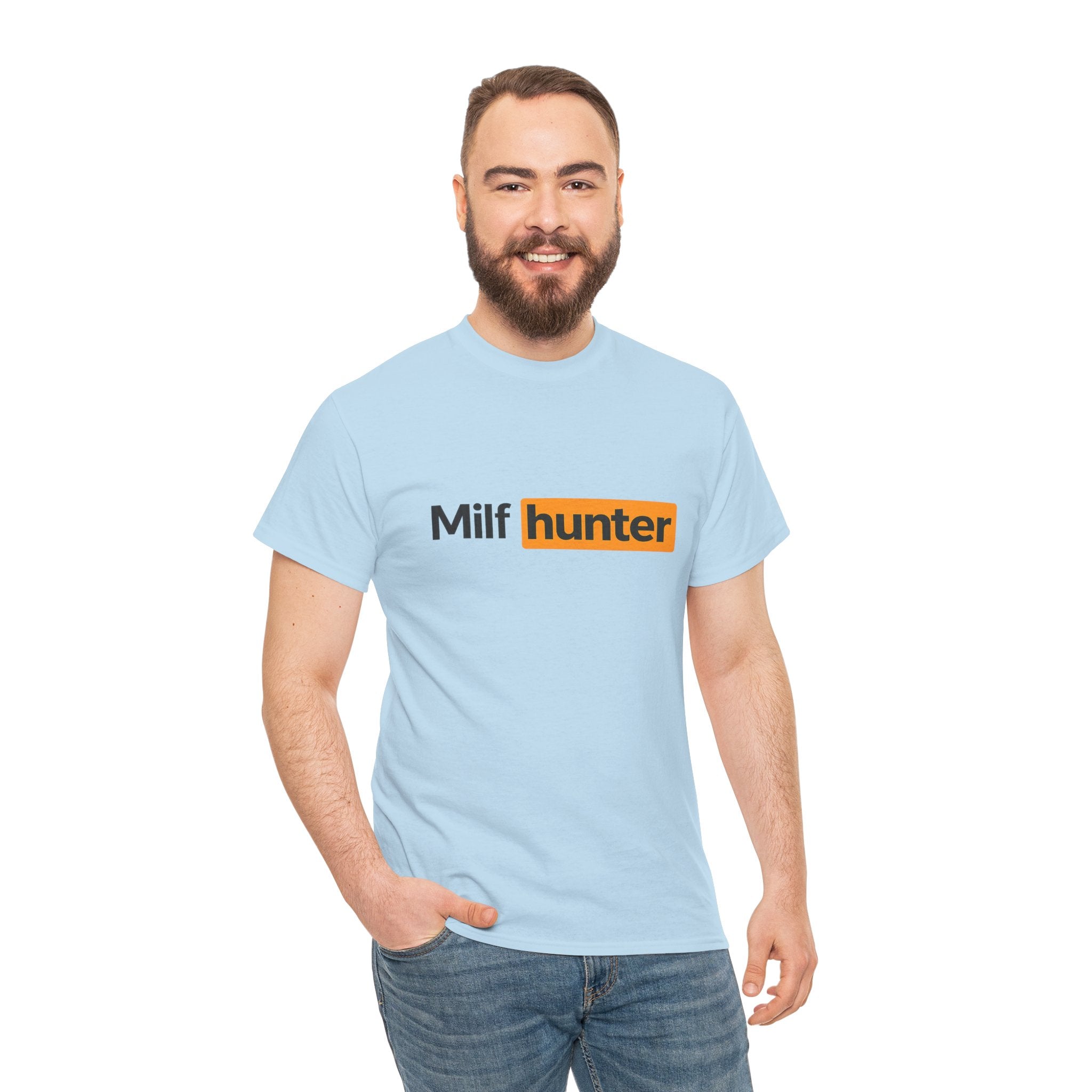 Milf Hunter - T-Shirt