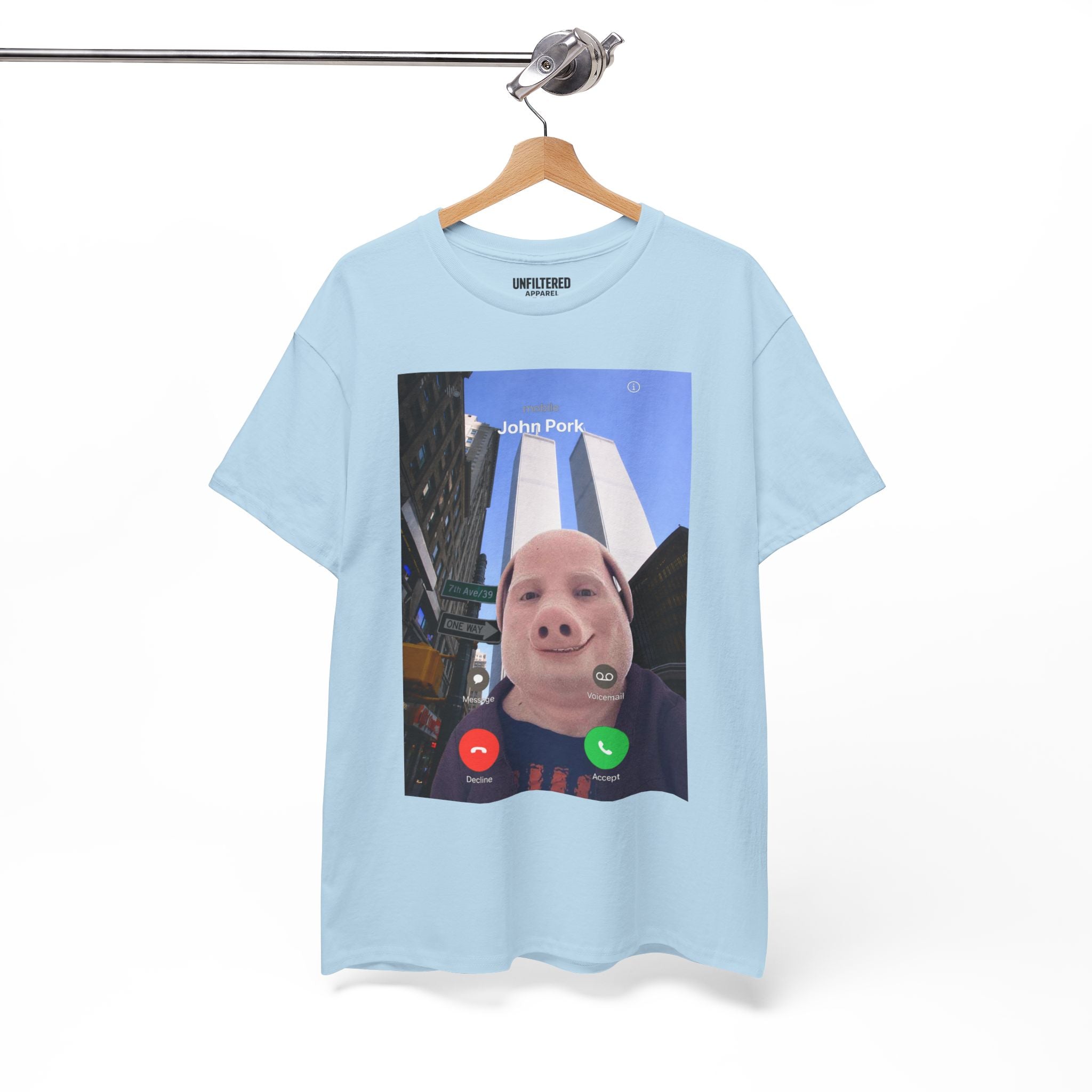 John Pork in New York - T-Shirt