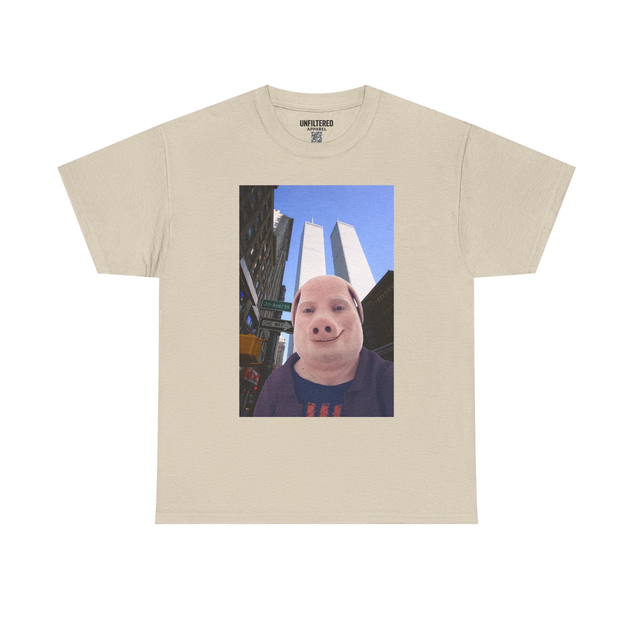 John Pork in New York - T-Shirt