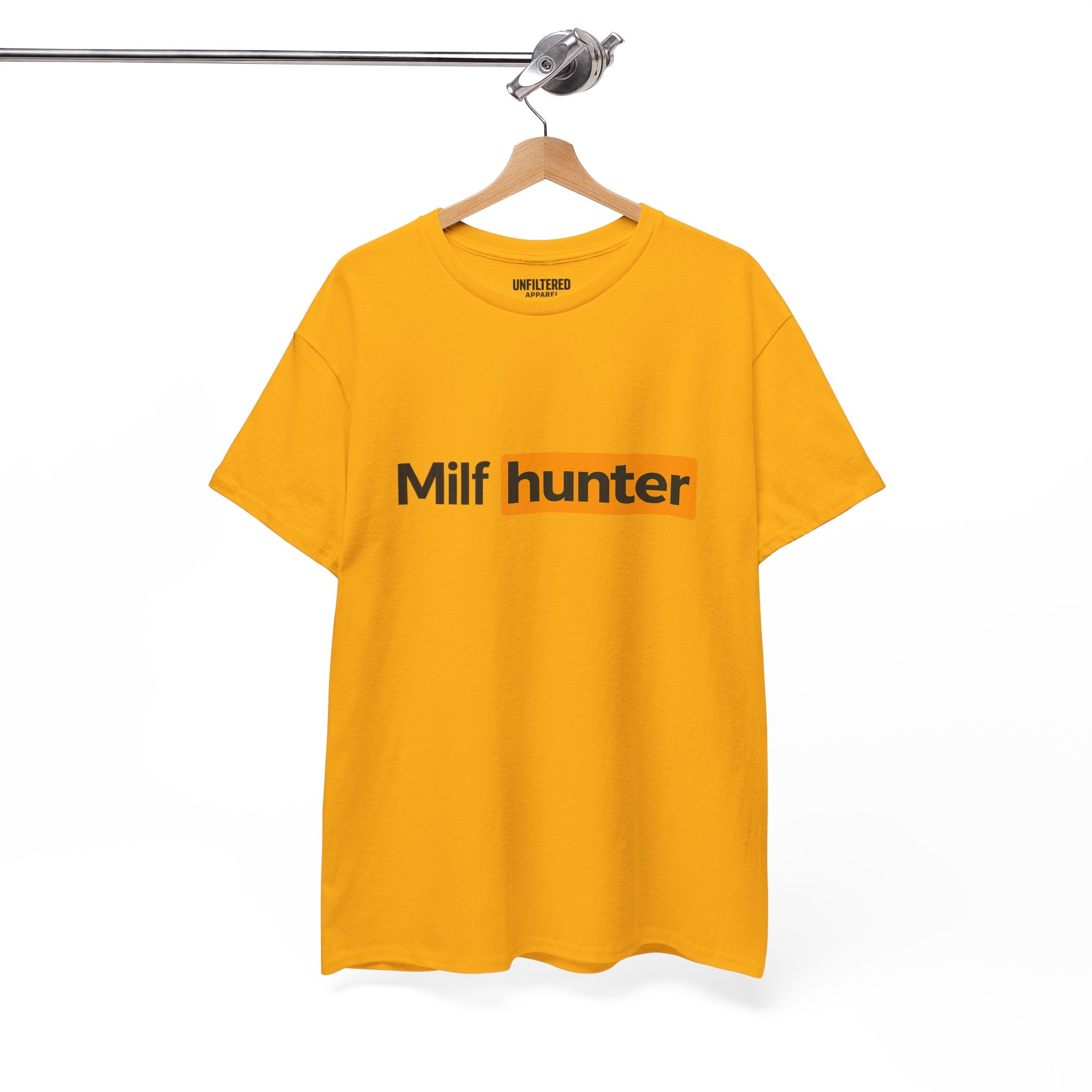 Milf Hunter - T-Shirt
