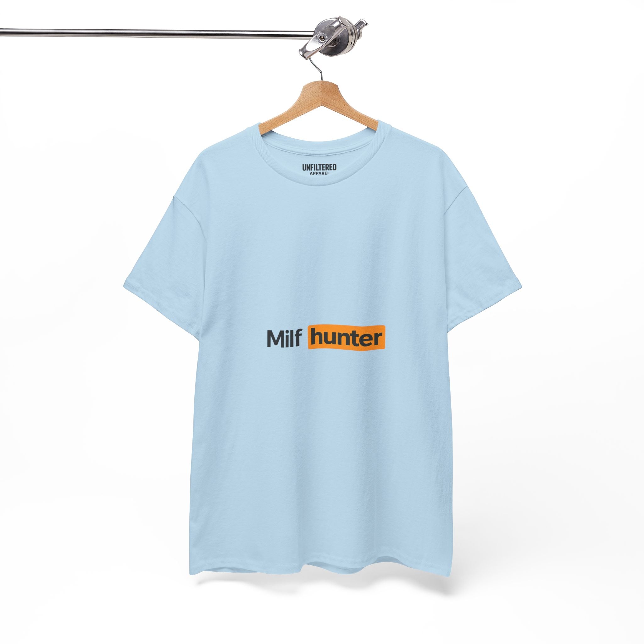 Milf Hunter - T-Shirt