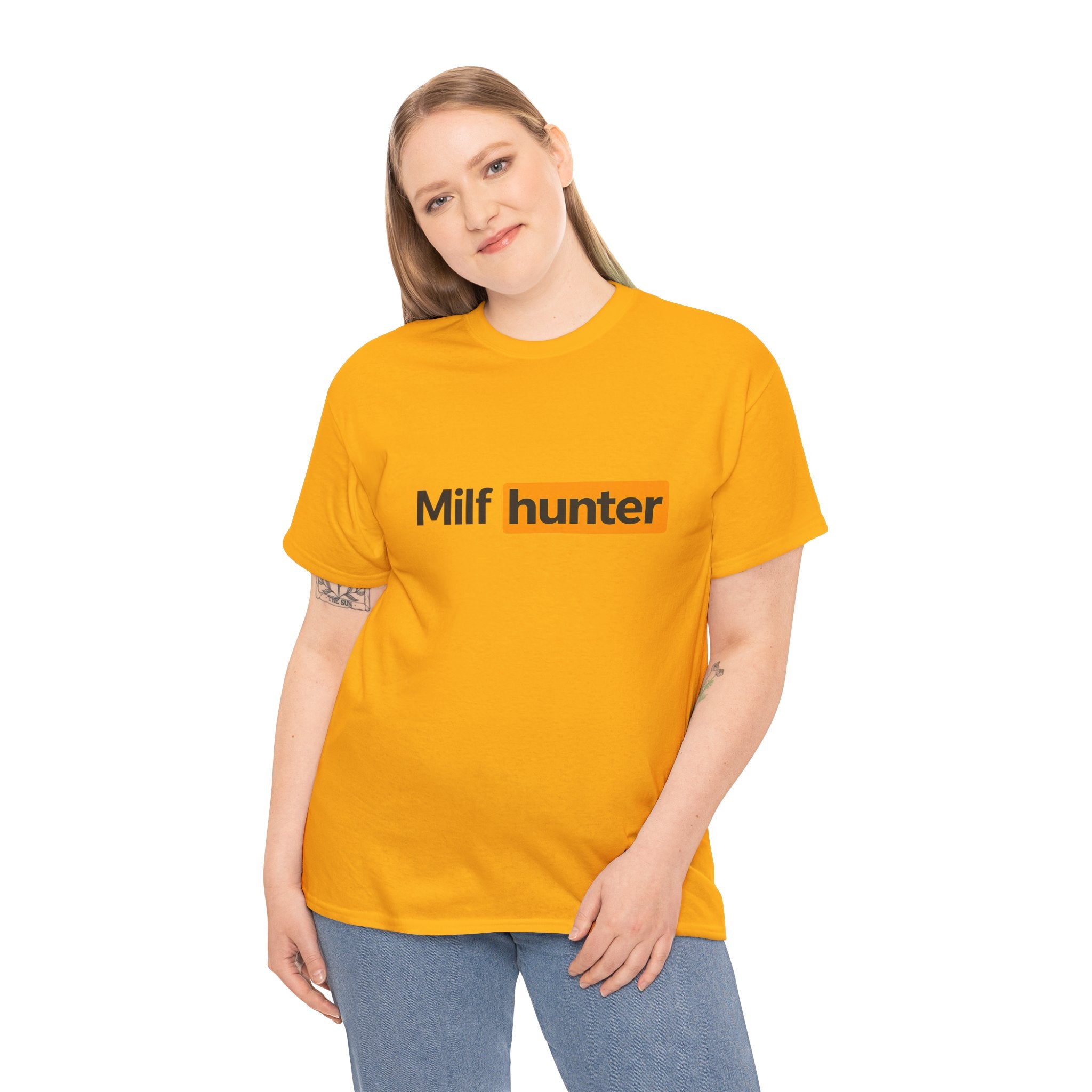 Milf Hunter - T-Shirt