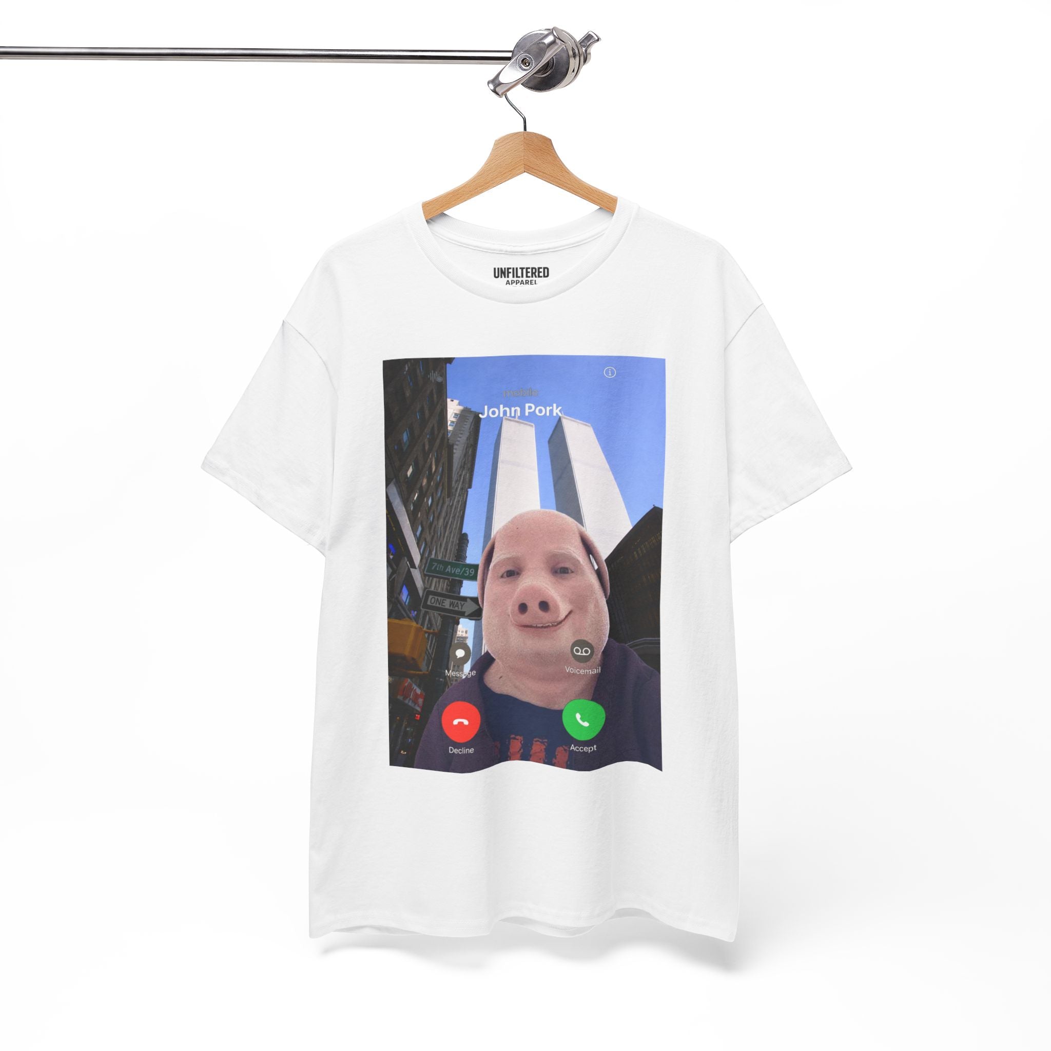 John Pork in New York - T-Shirt