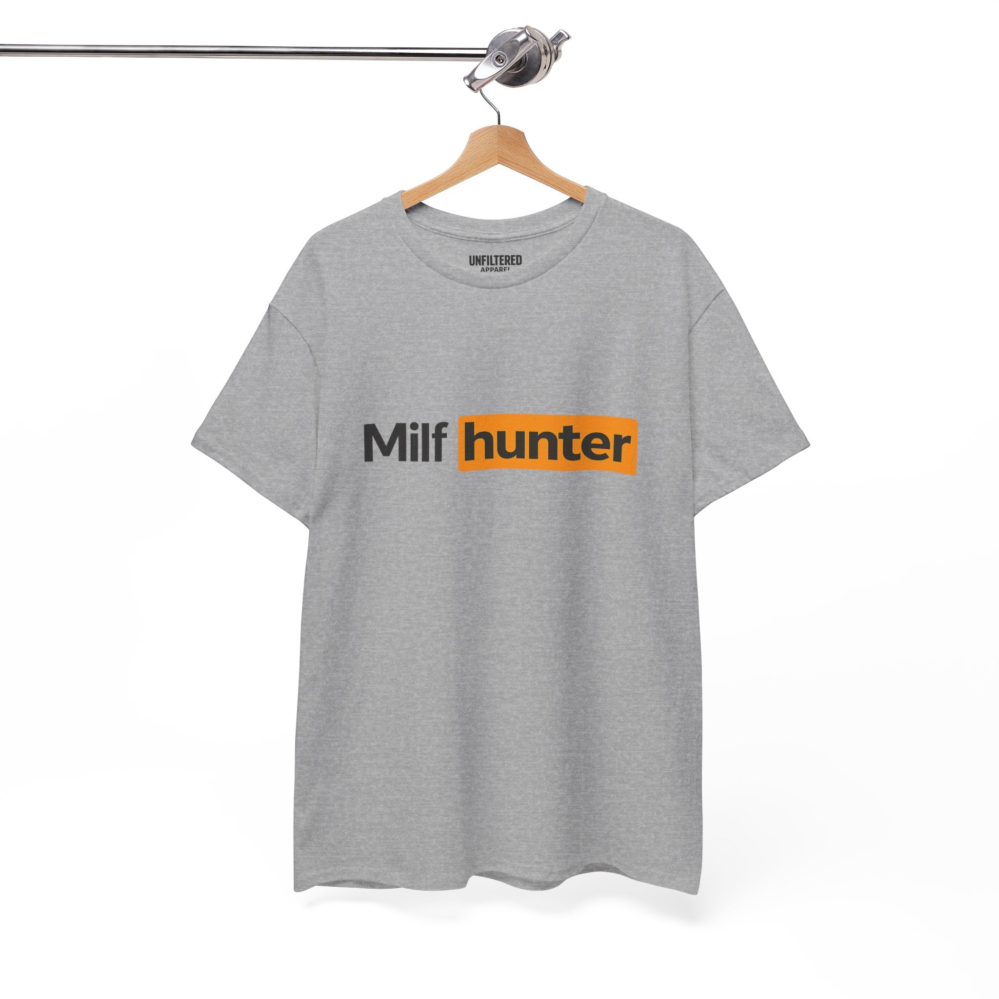 Milf Hunter - T-Shirt