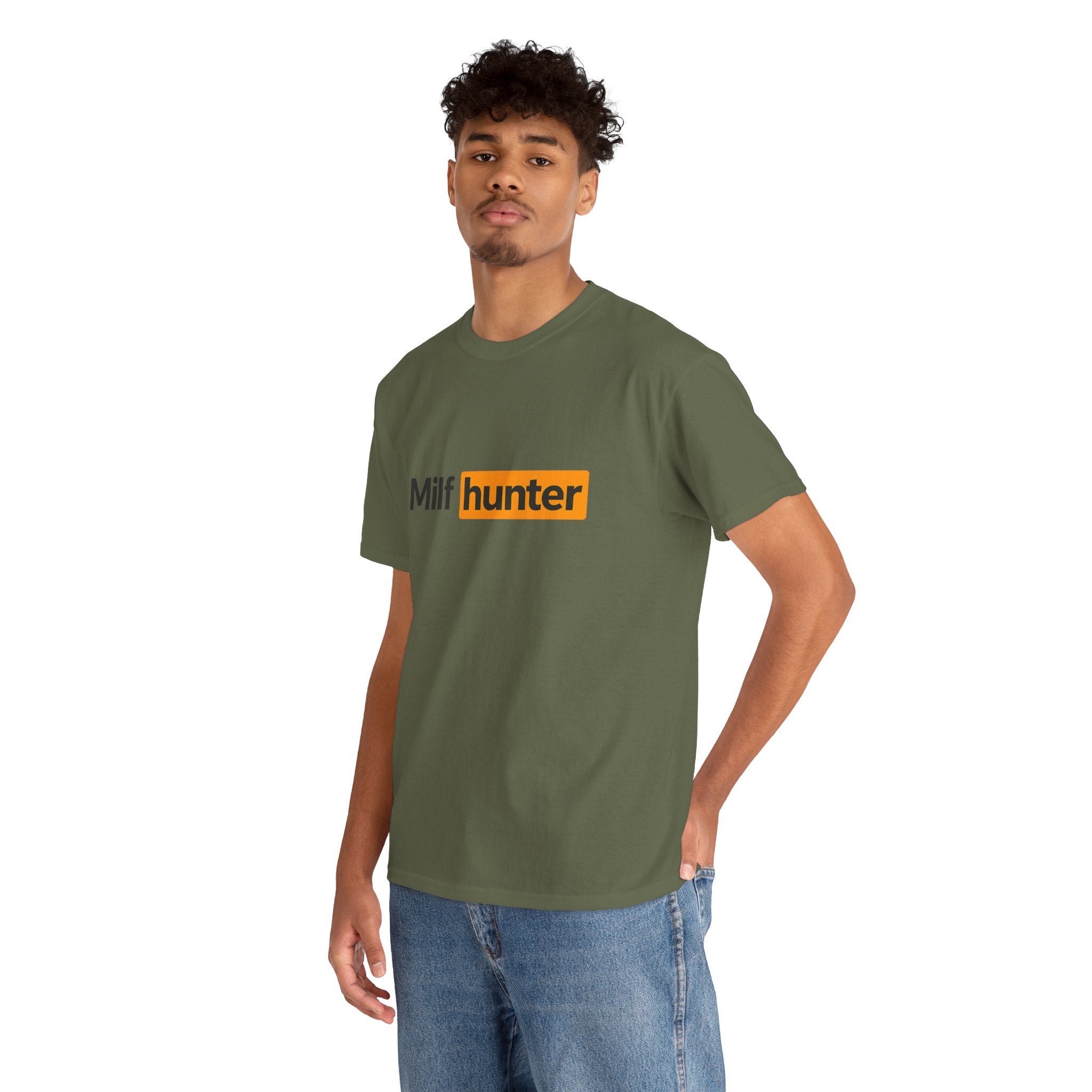 Milf Hunter - T-Shirt