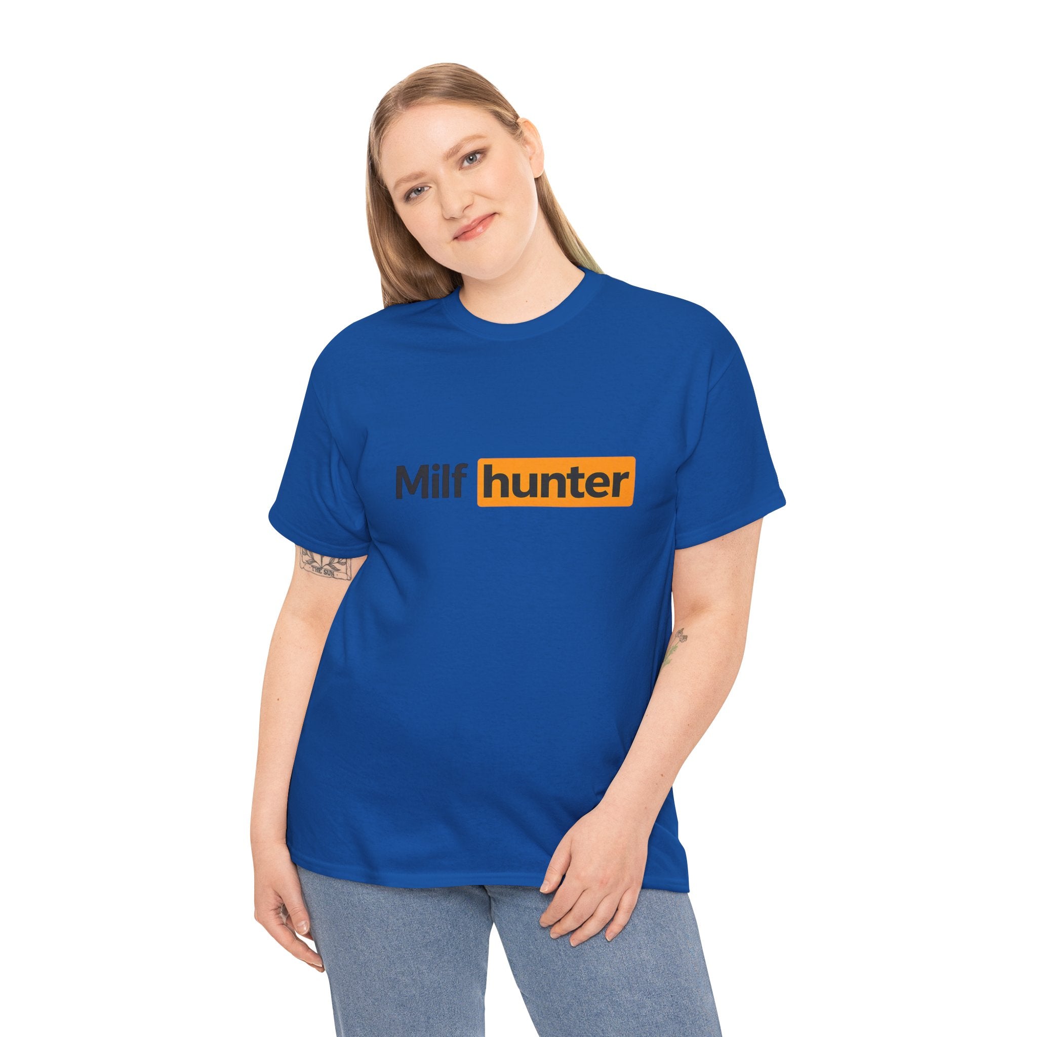 Milf Hunter - T-Shirt